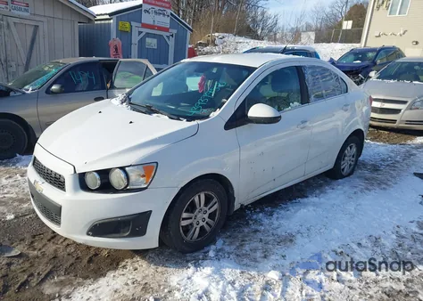 2013 Chevrolet Sonic Lt Auto z USA, uszkodzony, nr VIN 1G1JC5SG4D4113122
